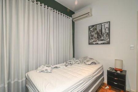 Casa à venda com 459m², 3 quartos e 3 vagasQuarto 2