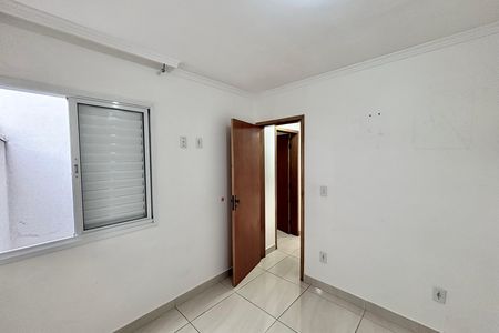 Apartamento para alugar com 39m², 2 quartos e 1 vagaQuarto 1