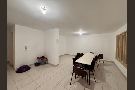Apartamento à venda com 94m², 2 quartos e 1 vaga Apartamento à venda com 94m², 2 quartos e 1 vagaÁrea comum - salão de festas