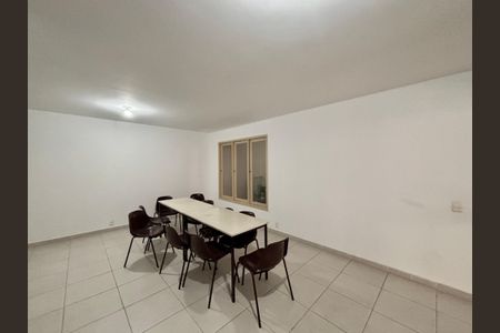 Apartamento à venda com 94m², 2 quartos e 1 vaga Apartamento à venda com 94m², 2 quartos e 1 vagaÁrea comum - salão de festas