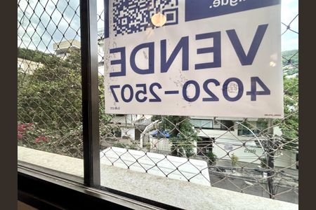 Apartamento à venda com 94m², 2 quartos e 1 vaga Apartamento à venda com 94m², 2 quartos e 1 vagaPlaca