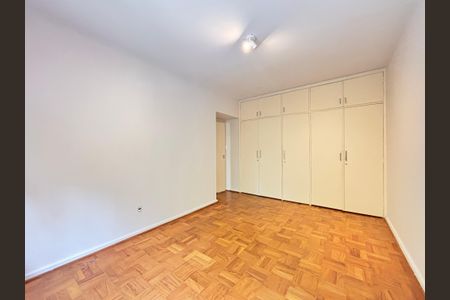 Apartamento à venda com 135m², 3 quartos e 1 vagaQuarto 2