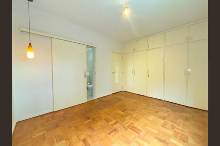 Apartamento à venda com 135m², 3 quartos e 1 vagaSuíte