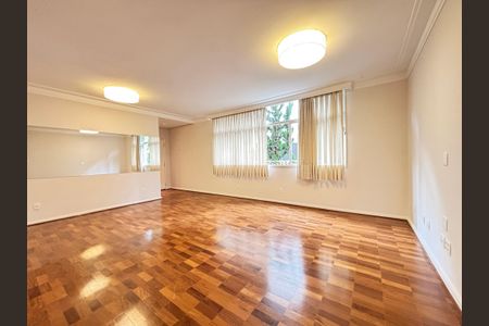 Apartamento à venda com 135m², 3 quartos e 1 vagaSala