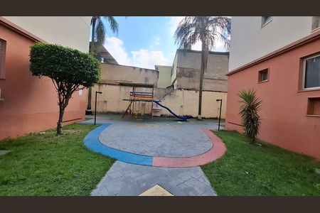 Apartamento para alugar com 50m², 2 quartos e 1 vaga Apartamento para alugar com 50m², 2 quartos e 1 vagaÁrea comum - Playground