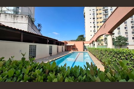 Apartamento para alugar com 50m², 2 quartos e 1 vaga Apartamento para alugar com 50m², 2 quartos e 1 vagaÁrea comum - Piscina