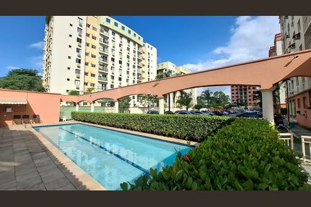 Apartamento para alugar com 50m², 2 quartos e 1 vaga Apartamento para alugar com 50m², 2 quartos e 1 vagaÁrea comum - Piscina