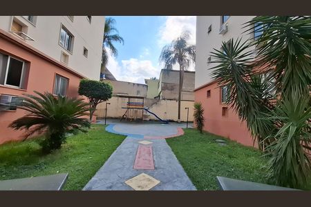 Apartamento para alugar com 50m², 2 quartos e 1 vaga Apartamento para alugar com 50m², 2 quartos e 1 vagaÁrea comum - Playground