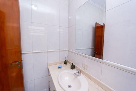 Casa à venda com 320m², 3 quartos e 2 vagasBanheiro da Suíte 3