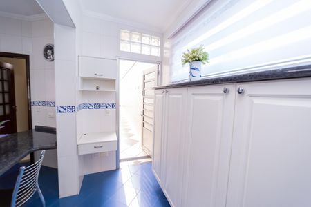 Casa à venda com 320m², 3 quartos e 2 vagasCozinha