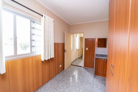 Casa à venda com 320m², 3 quartos e 2 vagasQuarto 1  Edícula