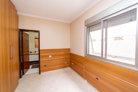 Casa à venda com 320m², 3 quartos e 2 vagasSuíte 3