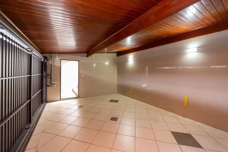 Casa à venda com 320m², 3 quartos e 2 vagasGaragem