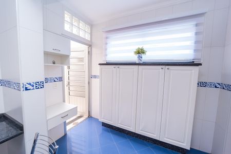 Casa à venda com 320m², 3 quartos e 2 vagasCozinha