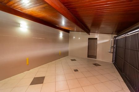 Casa à venda com 320m², 3 quartos e 2 vagasGaragem