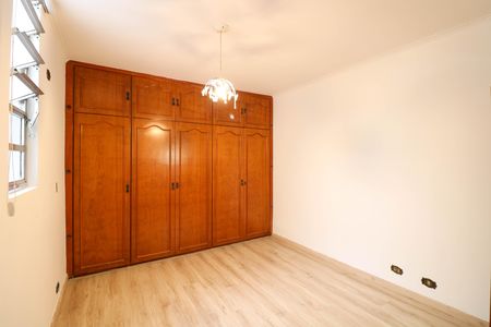 Casa à venda com 412m², 4 quartos e 6 vagas Casa à venda com 412m², 4 quartos e 6 vagasSuíte 3