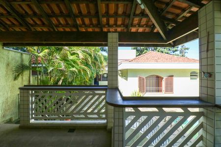 Casa à venda com 412m², 4 quartos e 6 vagas Casa à venda com 412m², 4 quartos e 6 vagasChurrasqueira