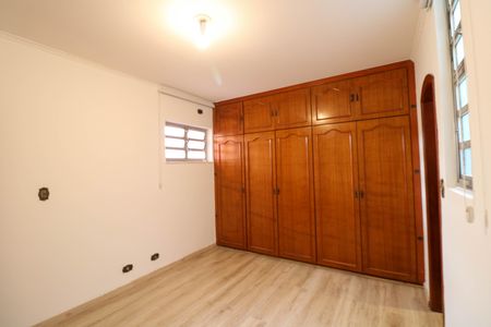 Casa à venda com 412m², 4 quartos e 6 vagas Casa à venda com 412m², 4 quartos e 6 vagasSuíte 1