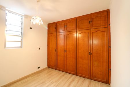 Casa à venda com 412m², 4 quartos e 6 vagas Casa à venda com 412m², 4 quartos e 6 vagasSuíte 3