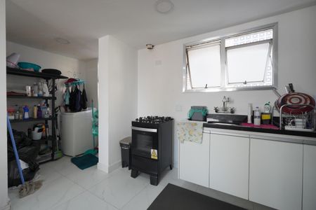 Apartamento para alugar com 91m², 3 quartos e 2 vagasCozinha