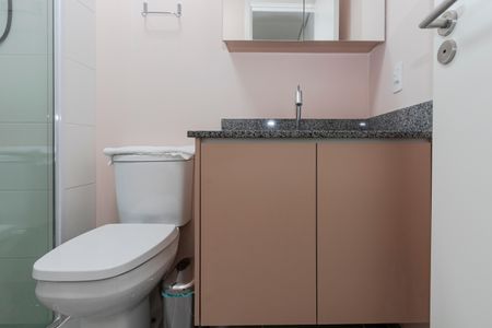 Banheiro de kitnet/studio à venda com 1 quarto, 18m² em Santo Amaro, São Paulo