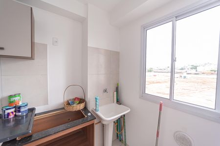 Apartamento para alugar com 34m², 2 quartos e sem vagaCozinha e Área de Serviço