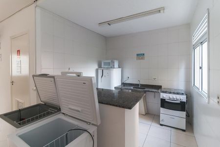 Apartamento para alugar com 48m², 2 quartos e 1 vagaÁrea comum - Salão de festas