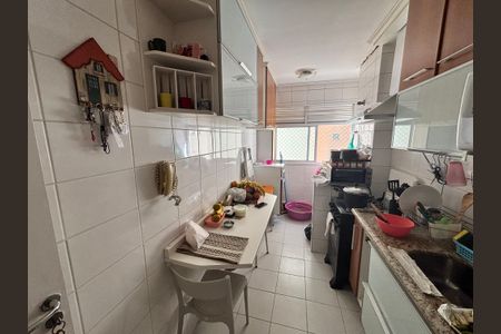 Apartamento à venda com 52m², 2 quartos e 1 vagaCozinha