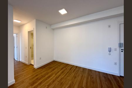 Apartamento para alugar com 72m², 2 quartos e 1 vaga Apartamento para alugar com 72m², 2 quartos e 1 vagaSala/Cozinha
