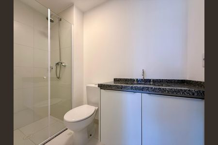 Apartamento para alugar com 72m², 2 quartos e 1 vaga Apartamento para alugar com 72m², 2 quartos e 1 vagaBanheiro da Suíte
