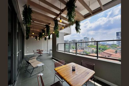 Apartamento para alugar com 72m², 2 quartos e 1 vaga Apartamento para alugar com 72m², 2 quartos e 1 vagaÁrea comum