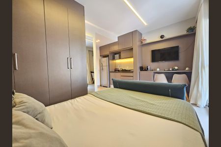 Studio de kitnet/studio para alugar com 1 quarto, 27m² em Jardim das Acacias, São Paulo