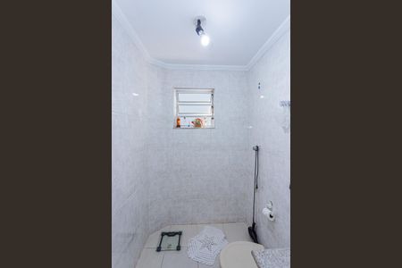 Casa à venda com 50m², 3 quartos e 1 vagaBanheiro Social 2