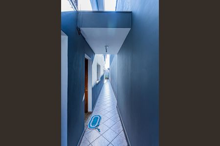 Casa à venda com 50m², 3 quartos e 1 vagaCorredor