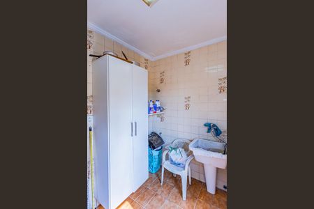 Casa à venda com 50m², 3 quartos e 1 vagaÁrea de Serviço