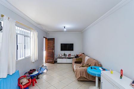 Casa à venda com 50m², 3 quartos e 1 vagaSala