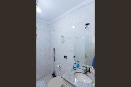 Casa à venda com 50m², 3 quartos e 1 vagaBanheiro Social 2