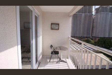 Apartamento para alugar com 44m², 2 quartos e sem vaga
