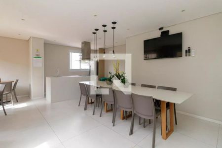 Apartamento para alugar com 44m², 2 quartos e sem vaga
