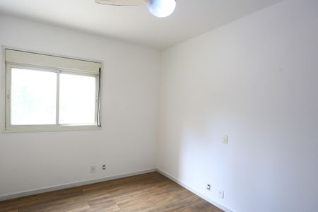 Apartamento à venda com 261m², 4 quartos e 4 vagassuíte 1