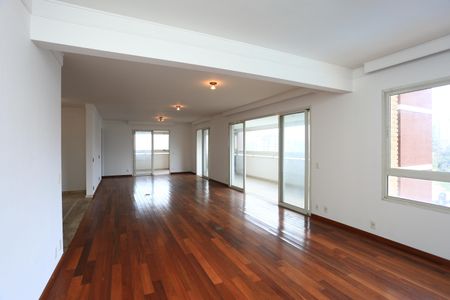 Apartamento à venda com 261m², 4 quartos e 4 vagasSala