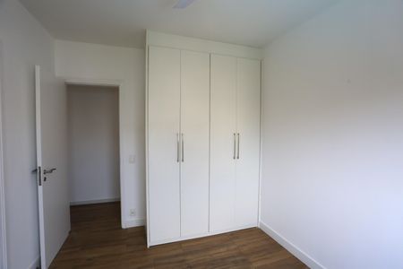 Apartamento à venda com 261m², 4 quartos e 4 vagassuíte 2