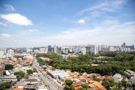 Vista de apartamento à venda com 2 quartos, 80m² em Santo Amaro, São Paulo