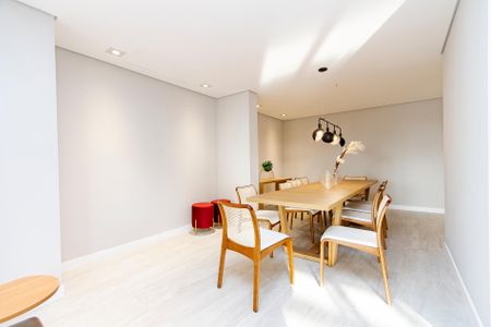 Apartamento à venda com 80m², 2 quartos e 1 vagaÁrea comum - Salão de festas