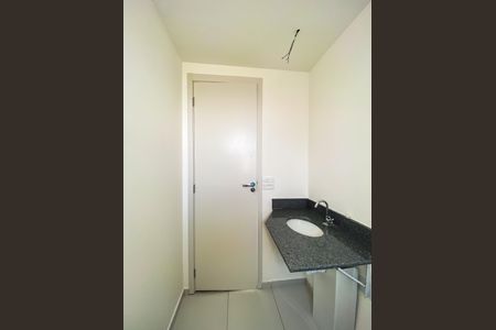 Apartamento à venda com 80m², 2 quartos e 1 vagaBanheiro da Suíte 1