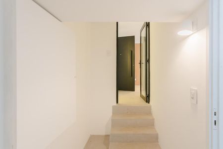 Casa para alugar com 530m², 4 quartos e 3 vagas Casa para alugar com 530m², 4 quartos e 3 vagasAdega