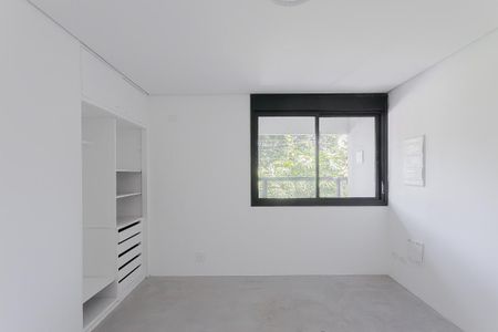 Casa para alugar com 530m², 4 quartos e 3 vagas Casa para alugar com 530m², 4 quartos e 3 vagasQuarto 1