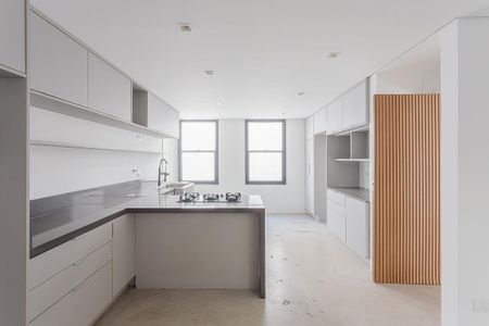 Casa para alugar com 530m², 4 quartos e 3 vagas Casa para alugar com 530m², 4 quartos e 3 vagasCozinha