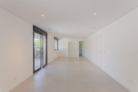 Sala de TV de casa para alugar com 4 quartos, 530m² em Vila Madalena, São Paulo