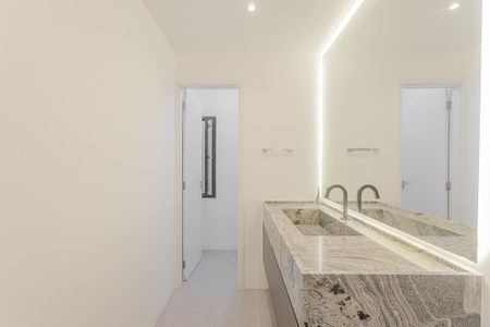 Casa para alugar com 530m², 4 quartos e 3 vagas Casa para alugar com 530m², 4 quartos e 3 vagasLavabo